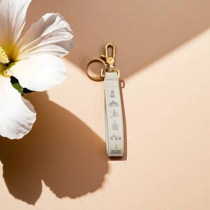 Lanyard with pendant and clip