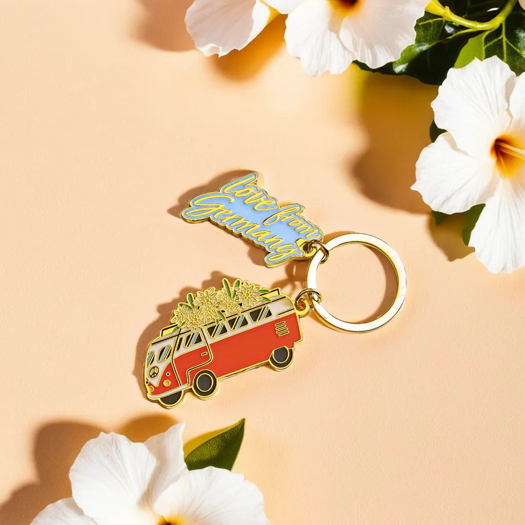 Campervan Schlüsselanhänger Pastellblau