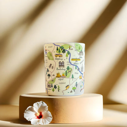 Duftkerze mit Landkarte und Golddetails